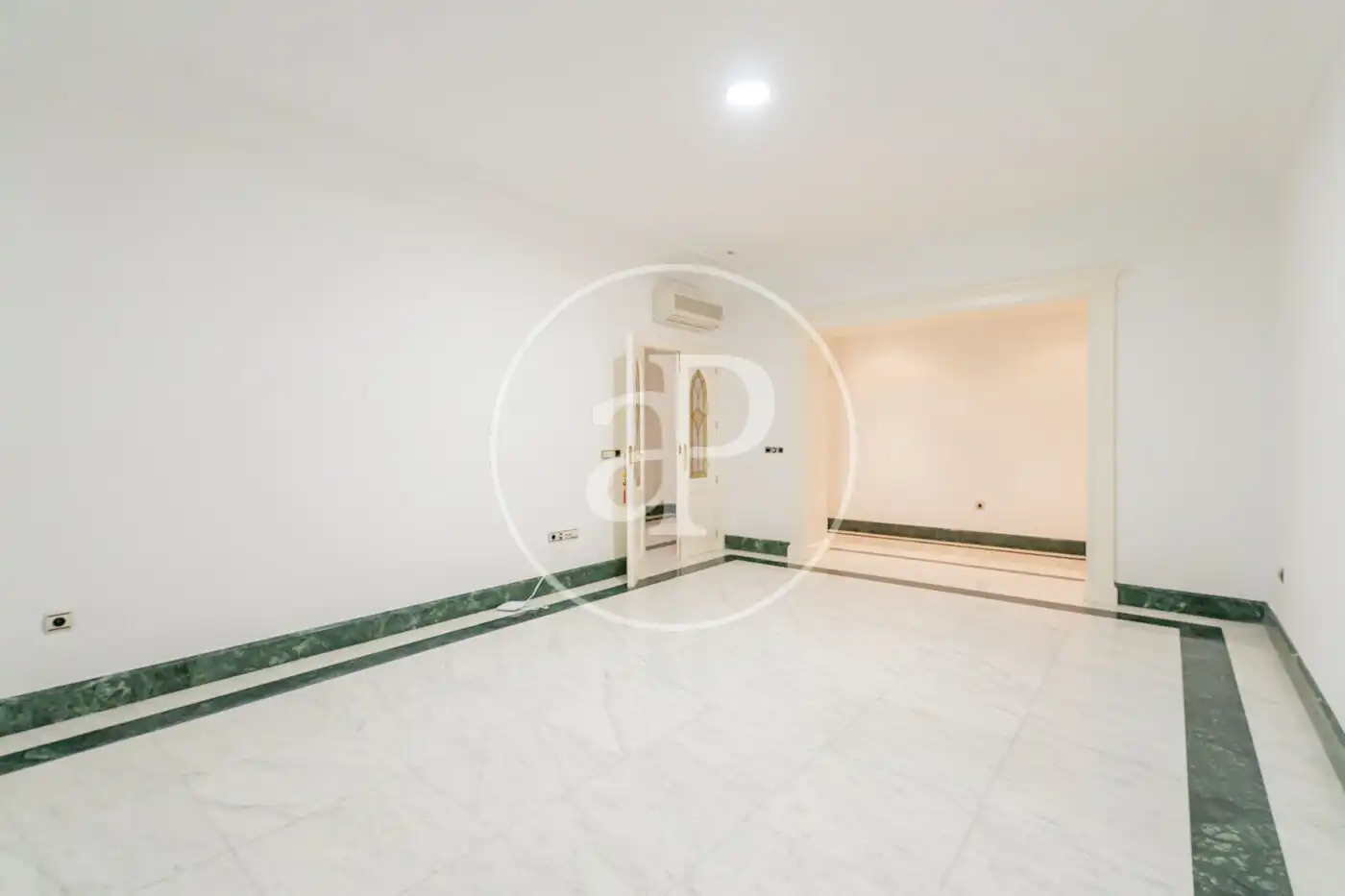 Piso en venta en Madrid con Aire acondicionado y Calefacción