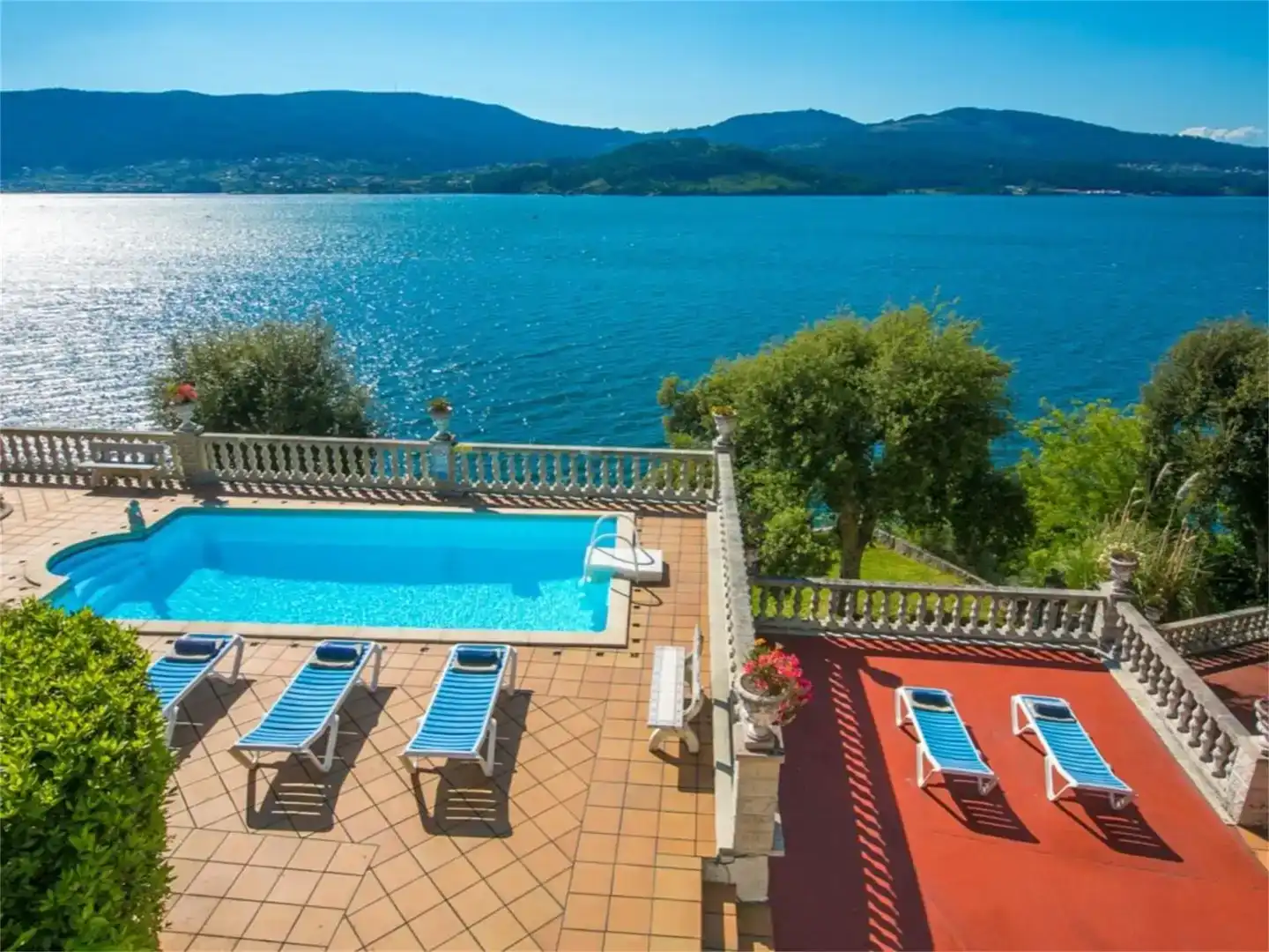 Swimming pool of Houses for rent in Redondela  with Swimming Pool and Balcony