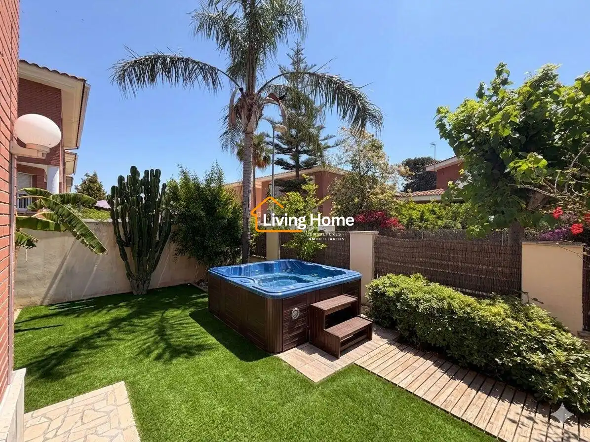 Jardín de Casa o chalet en venta en Cambrils