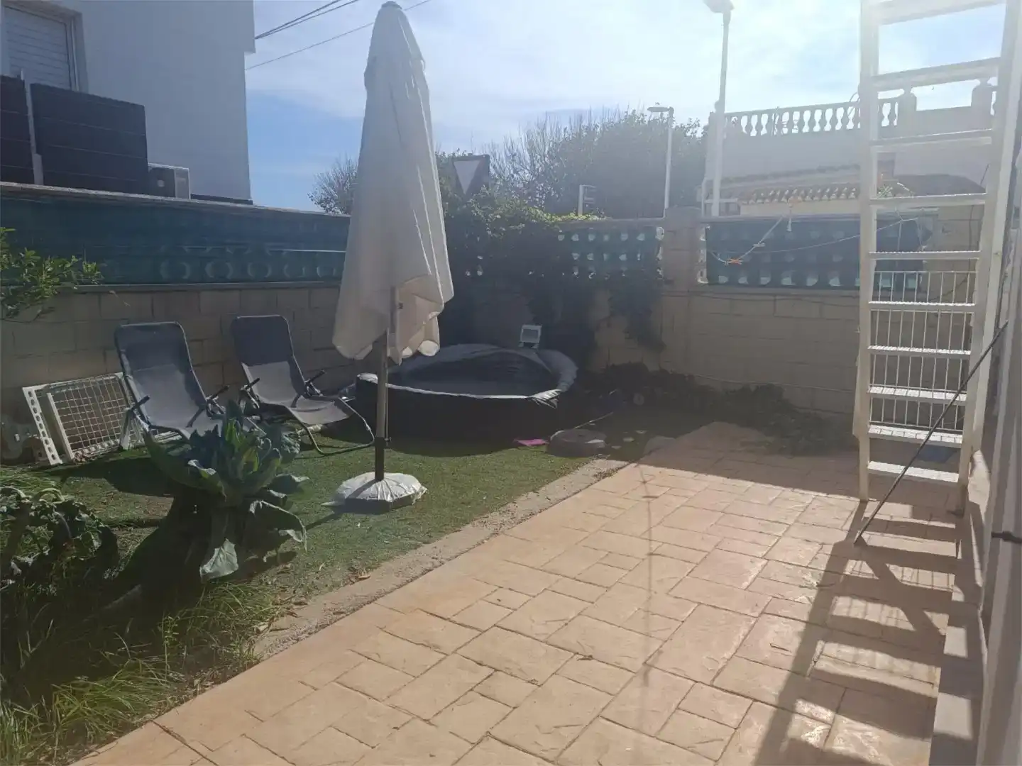 Jardí de Casa o xalet de lloguer en Gandia amb Aire condicionat i Piscina