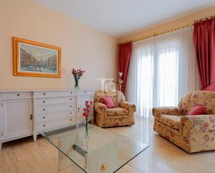 Sala d'estar de Casa adosada en venda en Arona amb Terrassa, Traster i Balcó