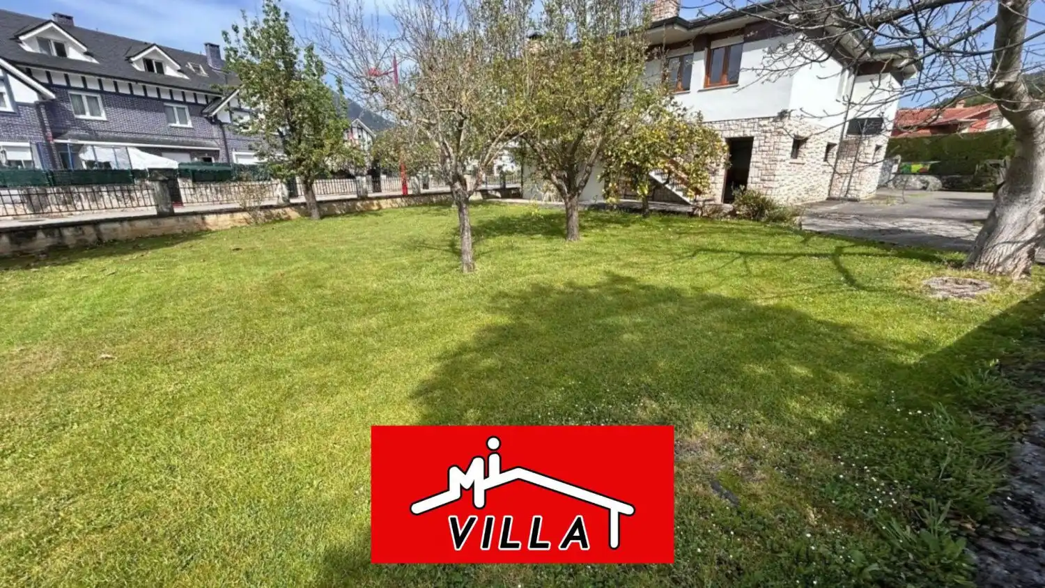 Casa o xalet en venda en Ampuero amb Calefacció, Terrassa i Moblat