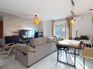 Piso con balcón en venta en Calle PIO XII