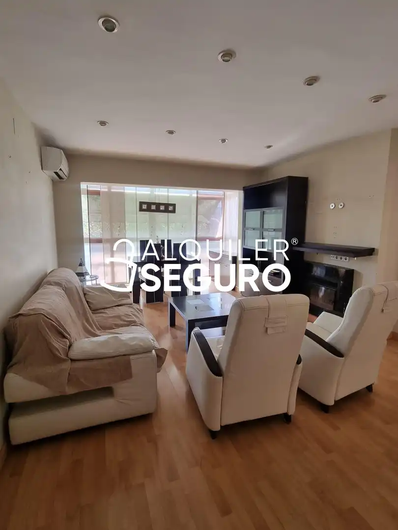 Wohnzimmer von Wohnung zur Miete in Madrid mit Klimaanlage, Heizung und Möbliert
