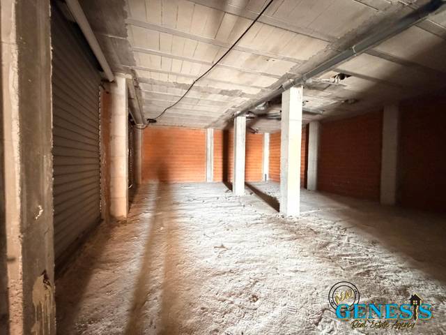 Local comercial en Alquiler en Avenida Diego Ramírez Pastor, 2 en Puerto Deportivo