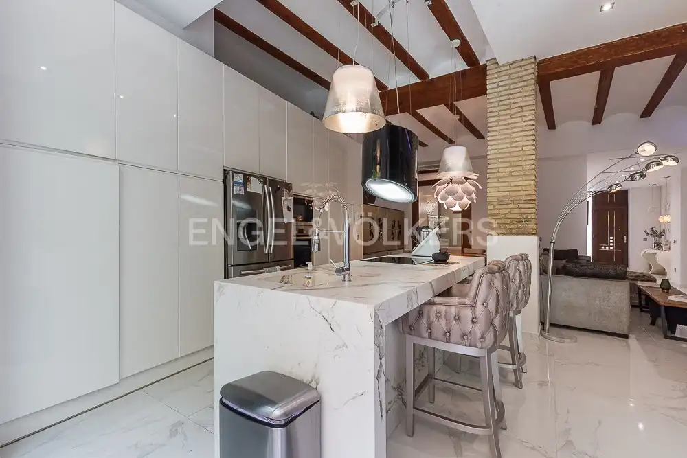 Cuina de Apartament de lloguer en Valencia amb Aire condicionat, Calefacció i Terrassa
