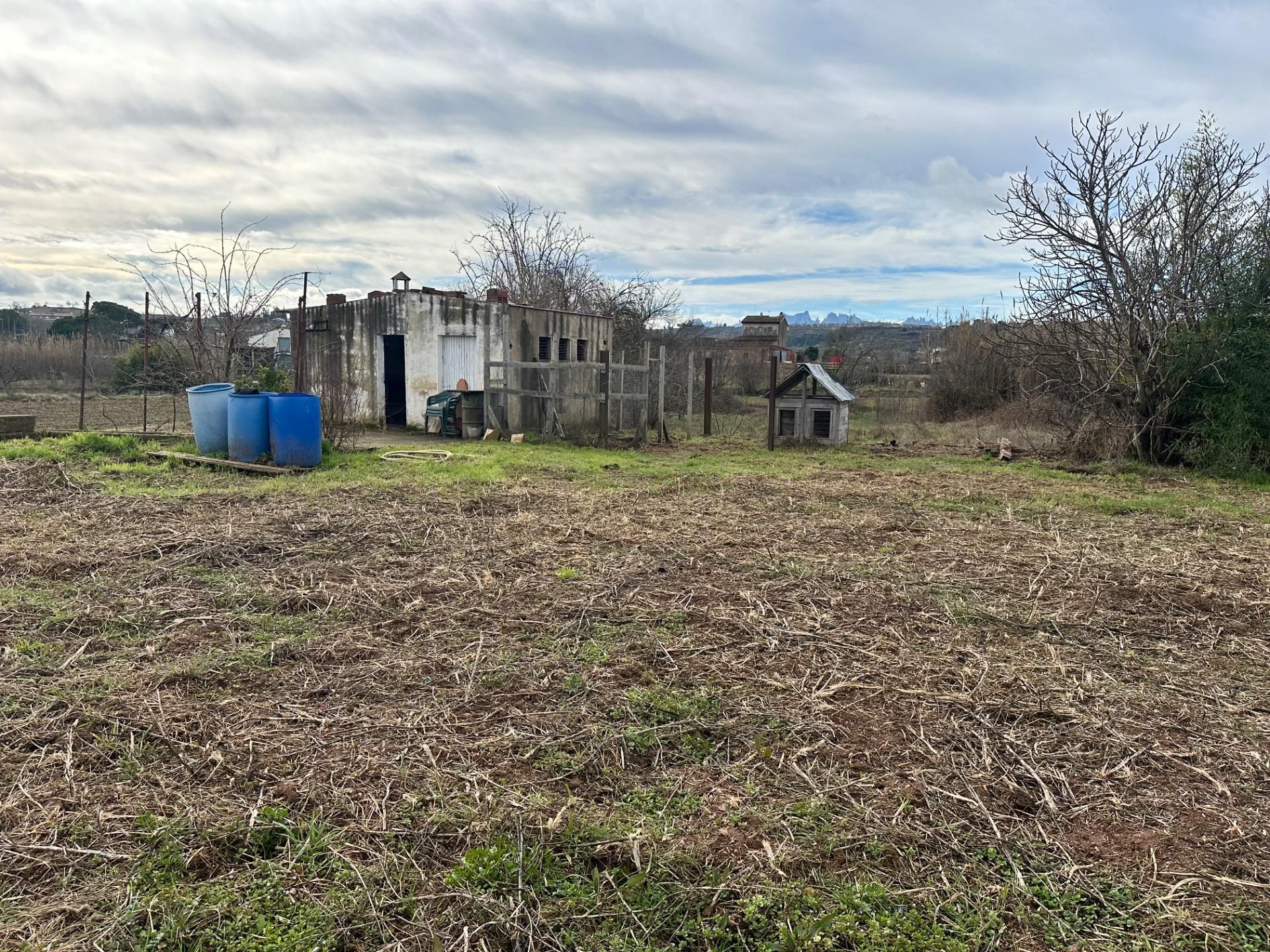 Land for sale in Manresa