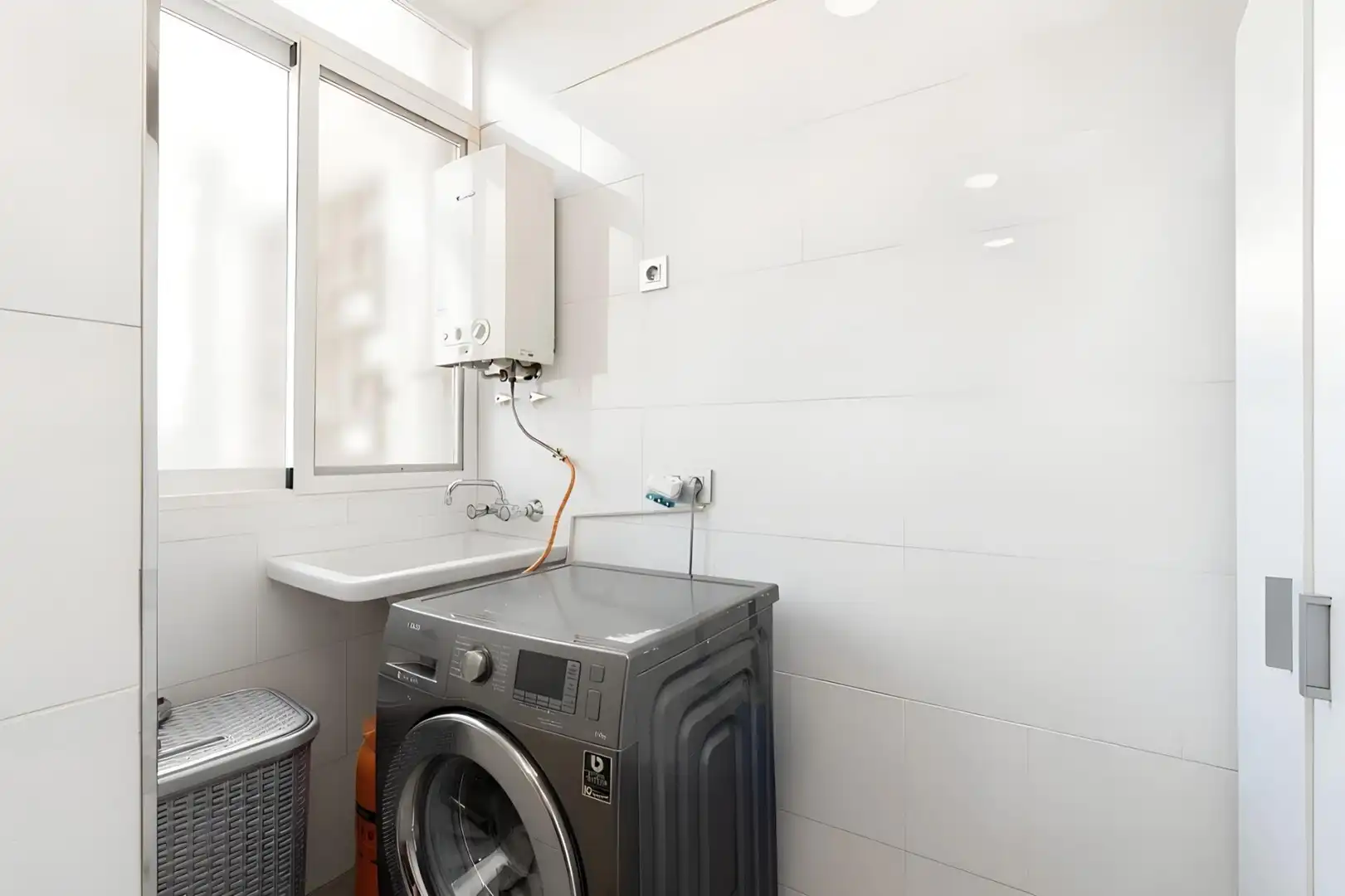Bathroom of Flat for sale in Motril  with Air Conditioner and Balcony