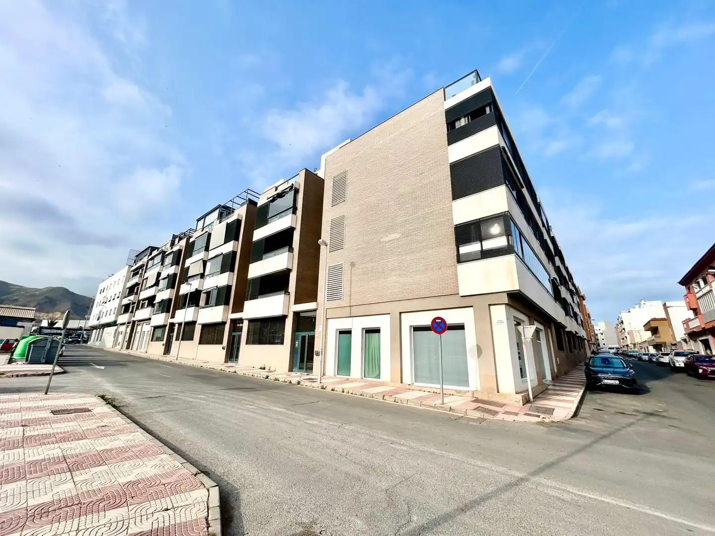 Exterior view of Flat for sale in Roquetas de Mar  with Air Conditioner, Heating and Terrace