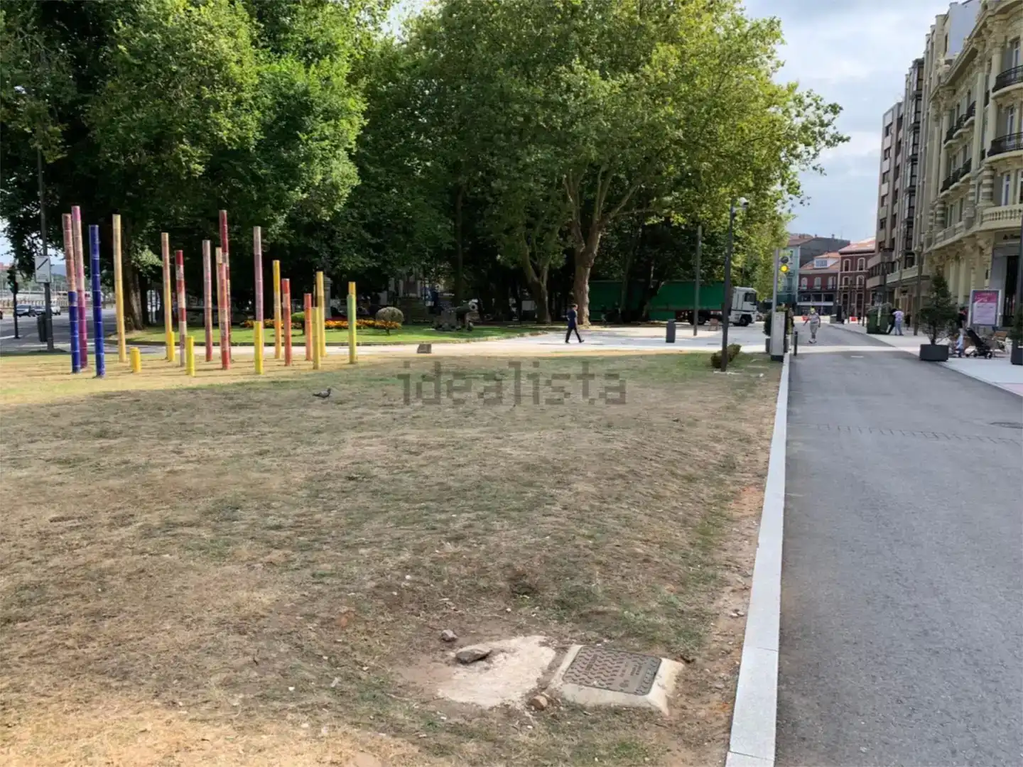 Piso en venta en Avilés con Jardín privado
