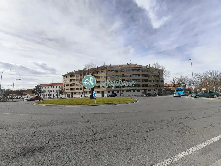 Vista exterior de Piso en venta en Segovia con Aire acondicionado, Calefacción y Trastero