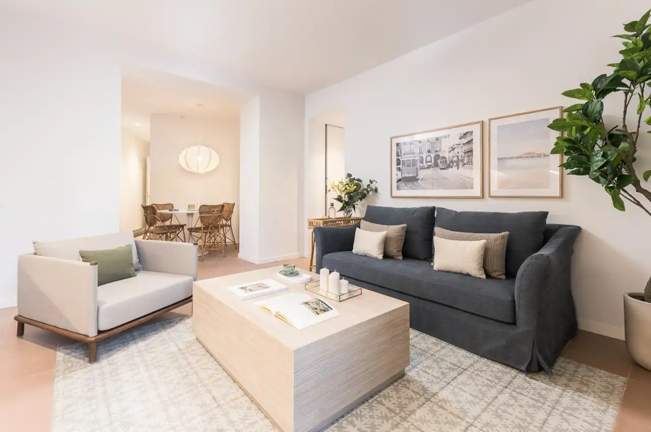 Living room of Flat for rent in Barcelona  with Air Conditioner, Heating and Private garden