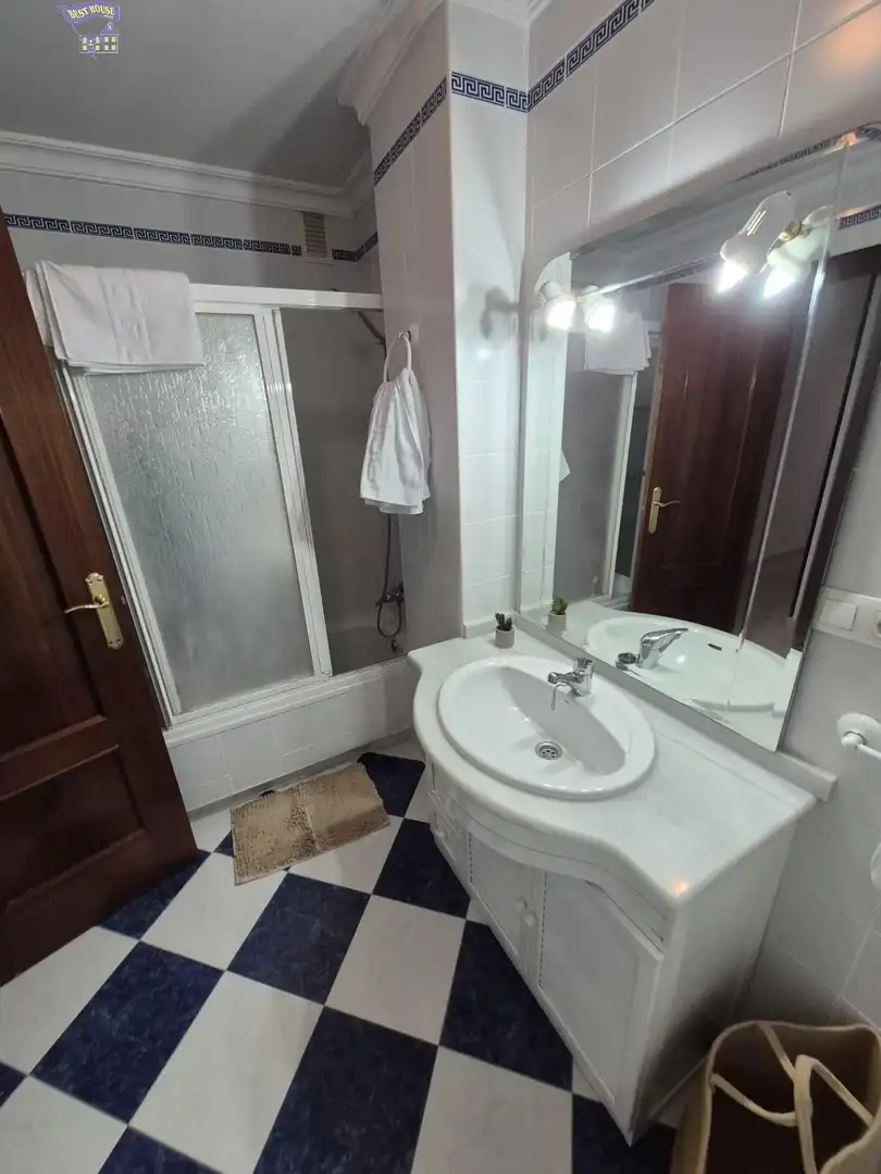 Bathroom of Flat for rent in Arcos de la Frontera