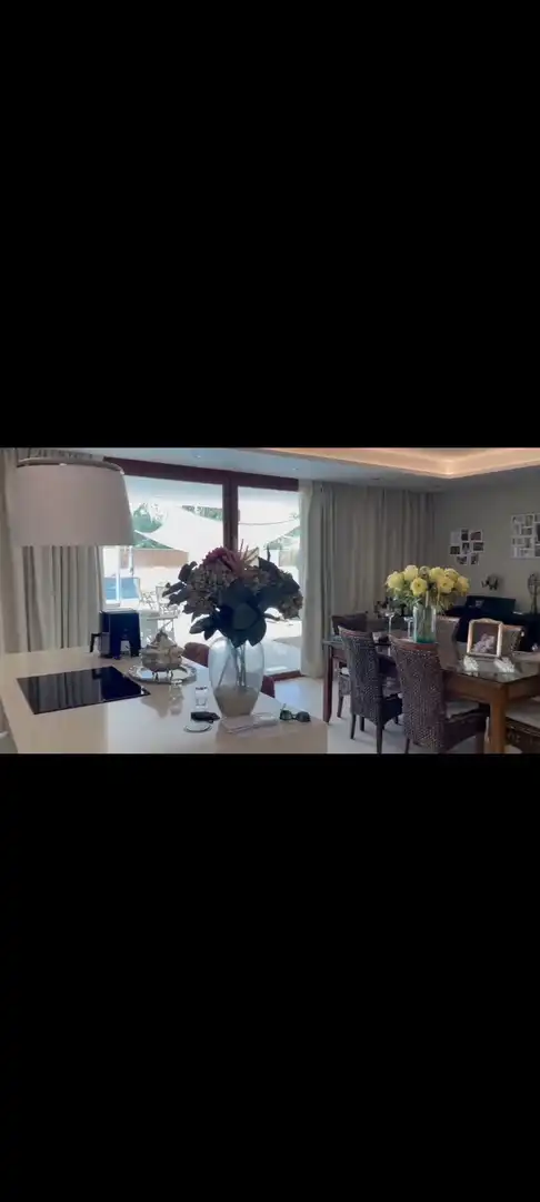 Comedor de Casa o chalet en venta en Mairena del Aljarafe con Aire acondicionado, Calefacción y Jardín privado