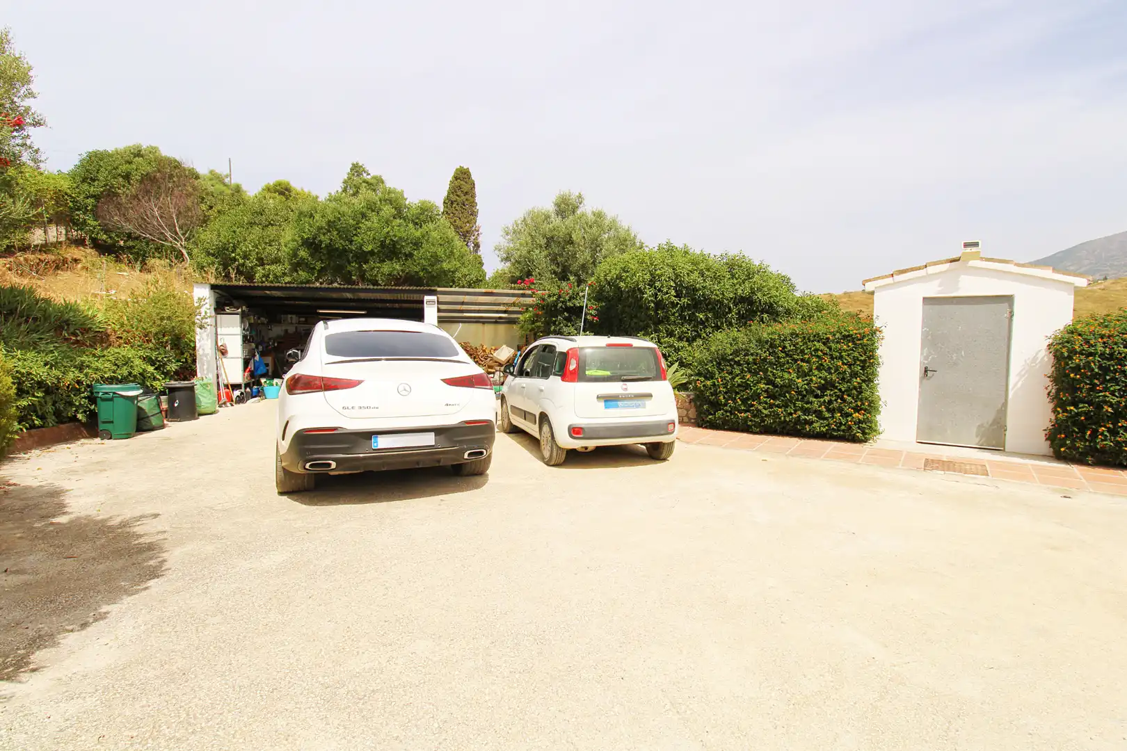 Parking de Finca rústica en venta en Mijas con Aire acondicionado, Calefacción y Jardín privado