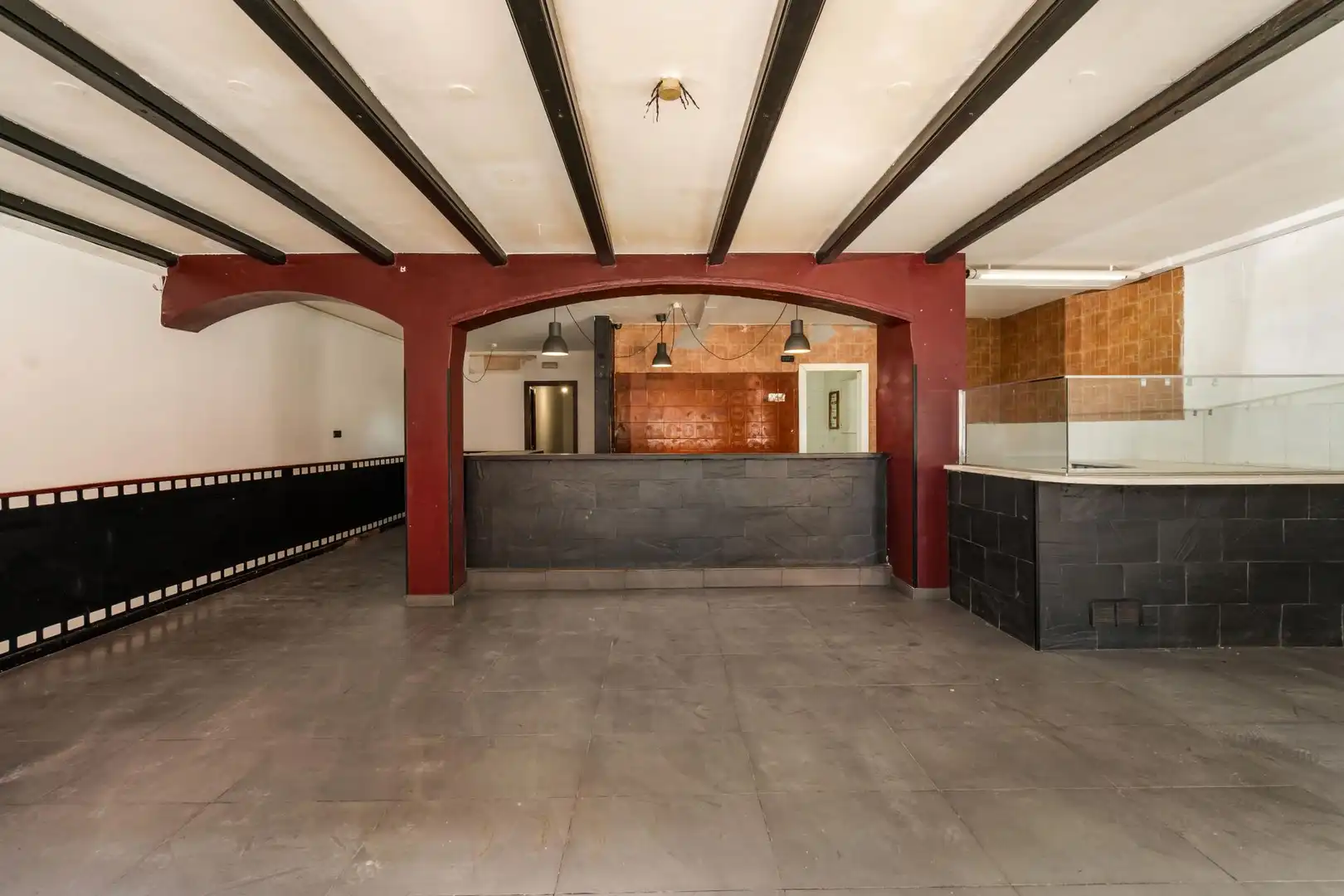 Local comercial en venda a del Montseny 16, imagen 2