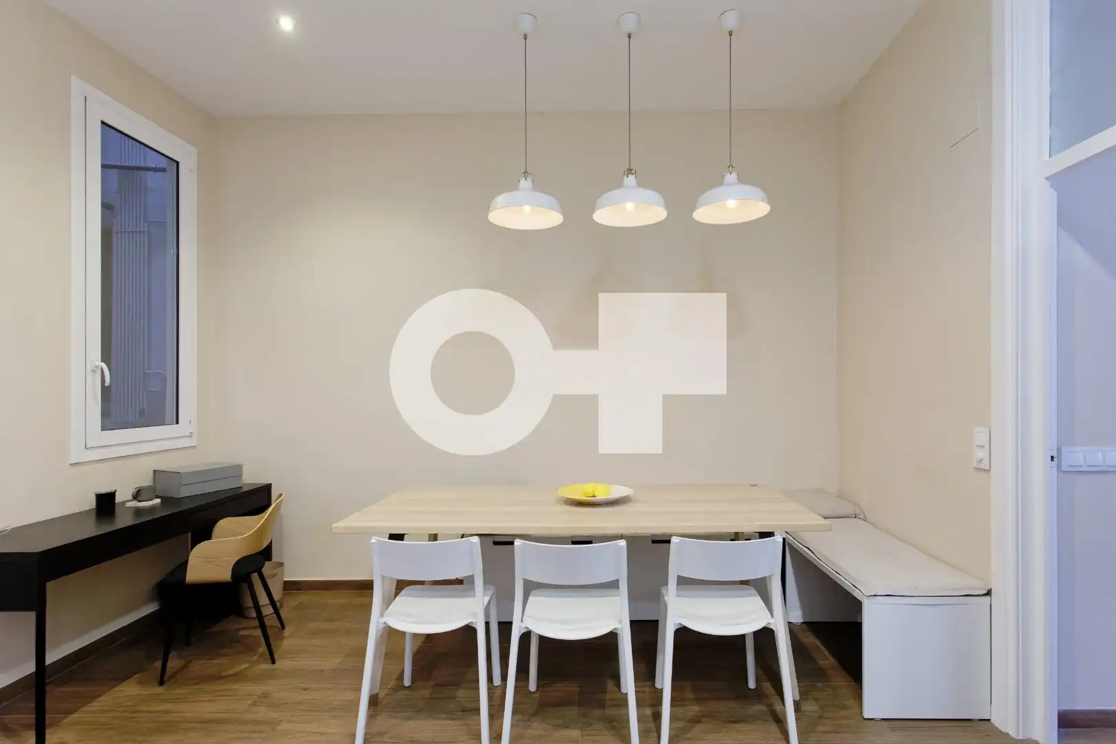 Piso con terraza en venta en Carrer Carrer Consell de Cent, imagen 15