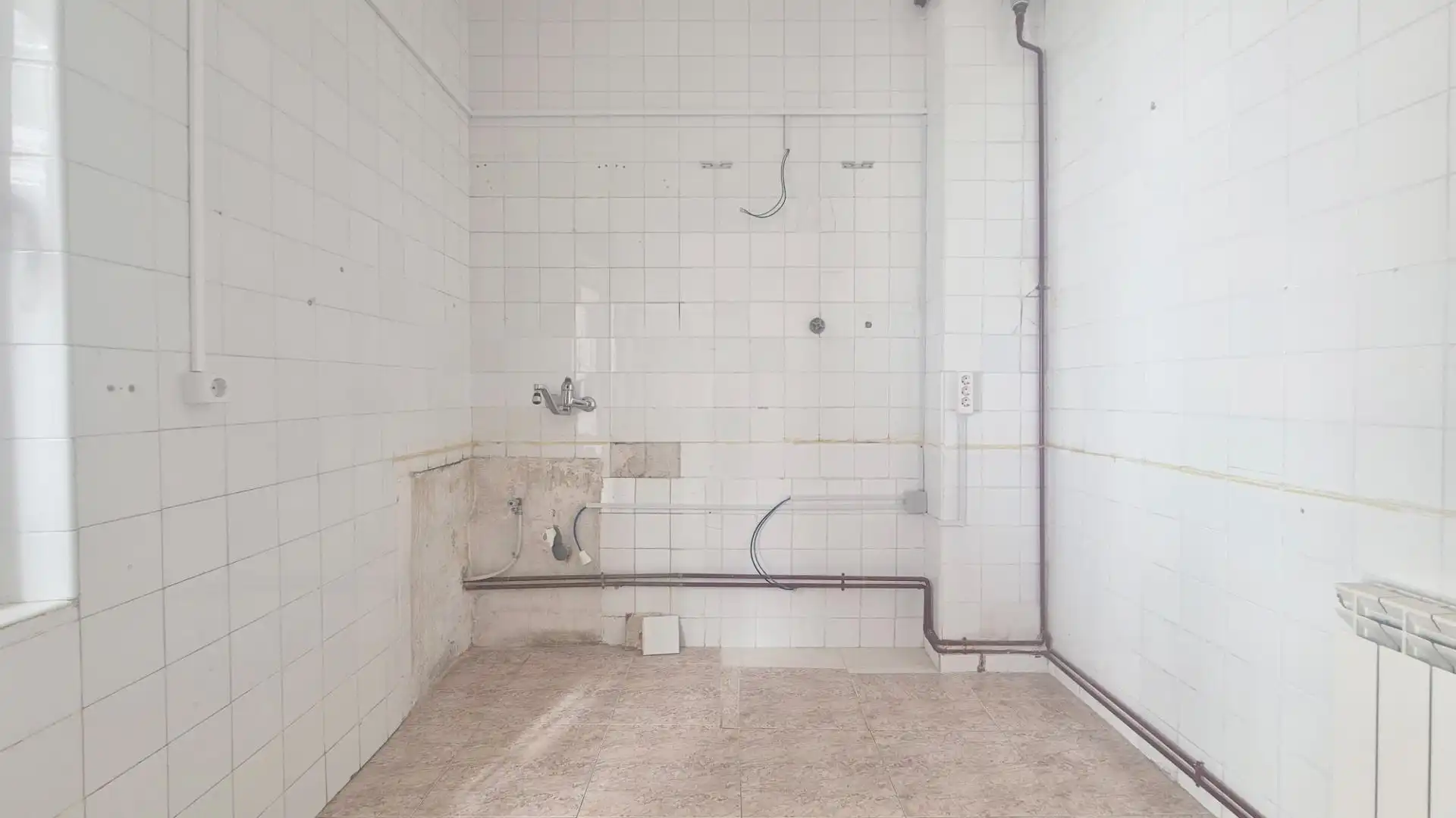 Bathroom of Flat for sale in Salamanca  with Heating