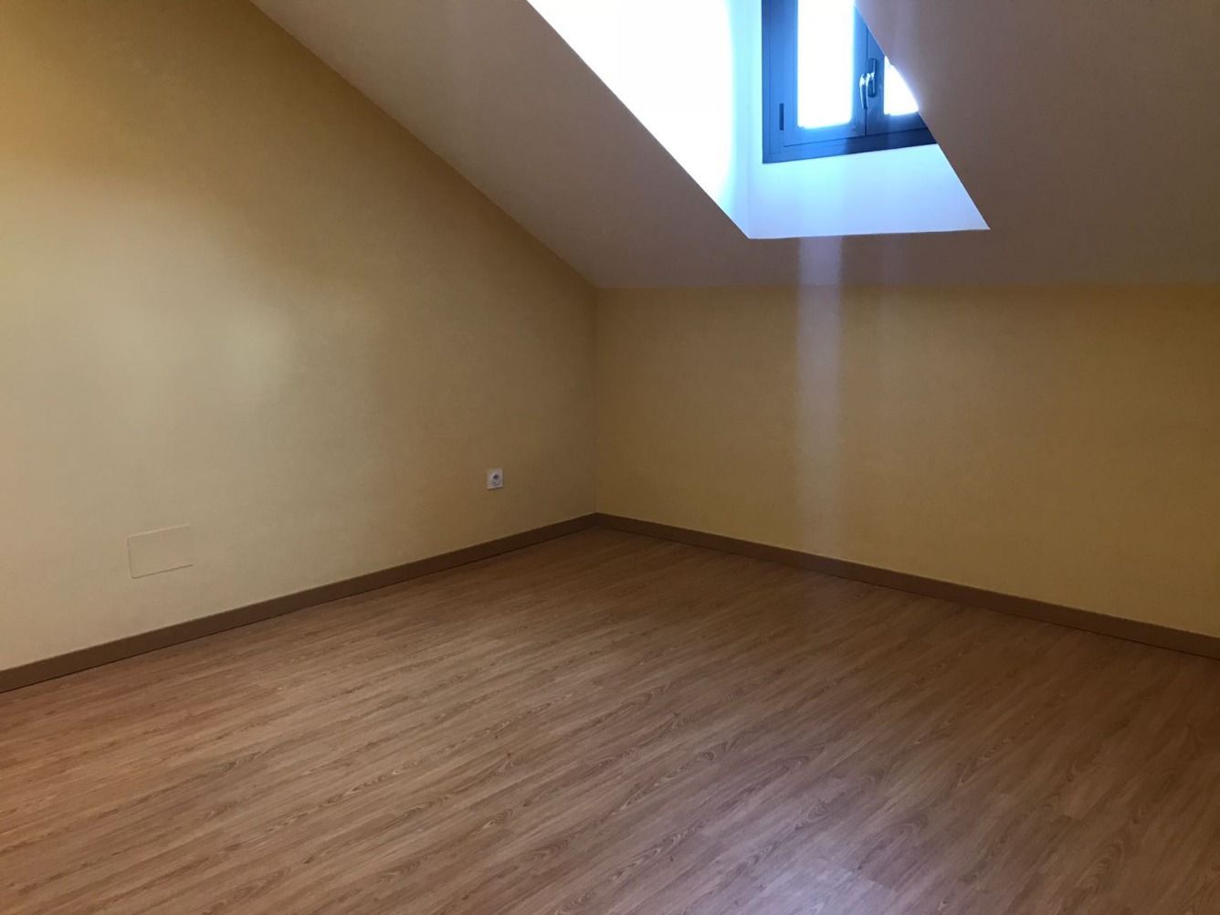 Flat to rent in Aranjuez  with Air Conditioner and Heating