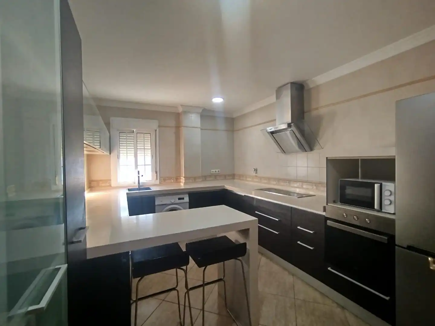 Cuina de Casa o xalet en venda en Chiclana de la Frontera amb Aire condicionat