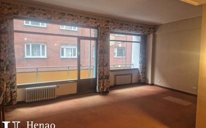 Bedroom of Flat for sale in Bilbao   with Storage room and Balcony