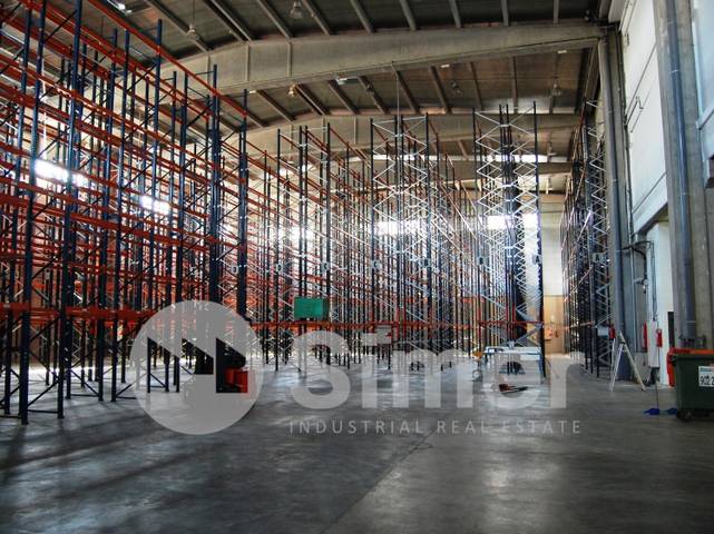 Nave industrial en Alquiler en Sardenya en Santa Perpètua de Mogoda