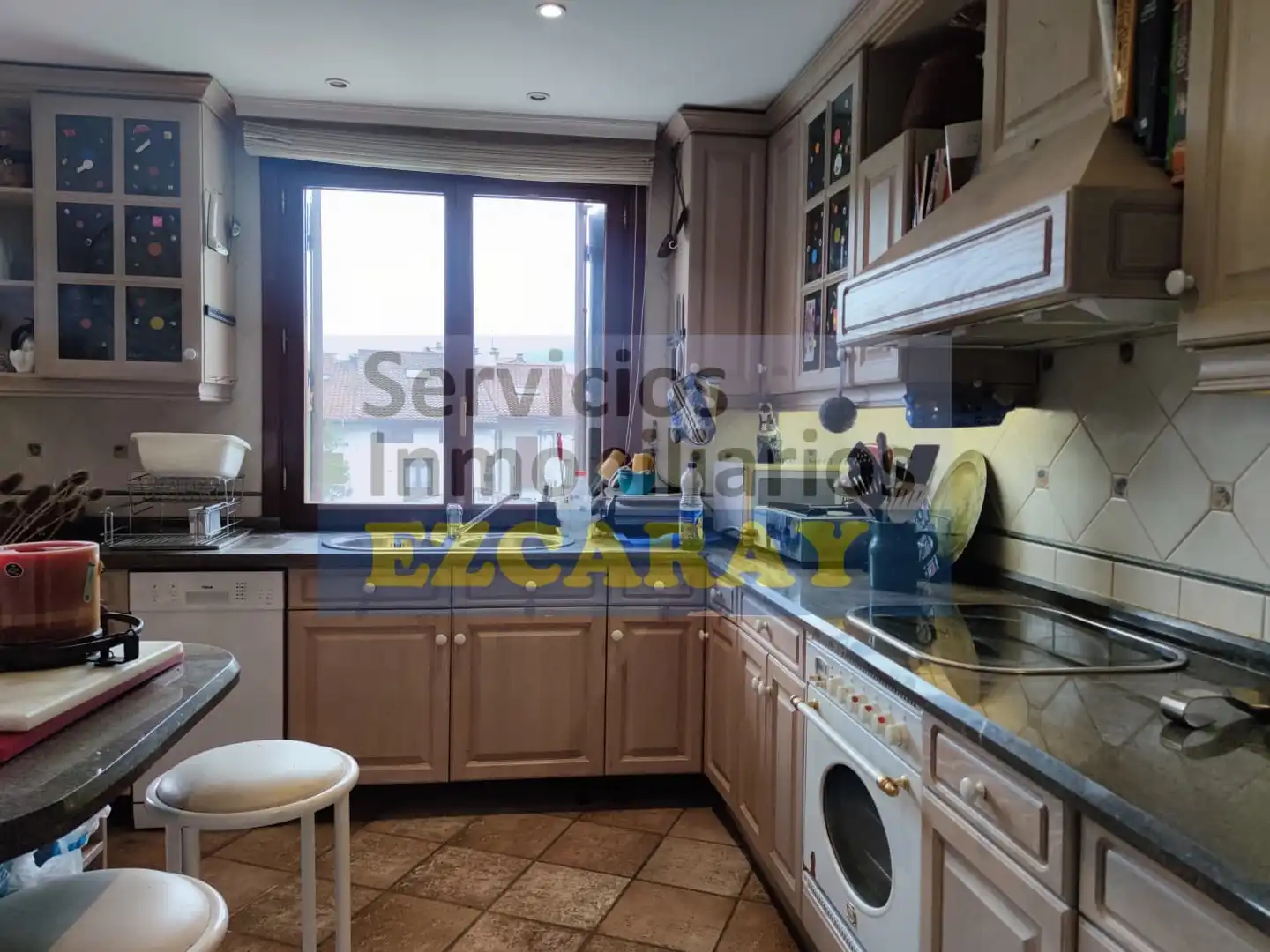 Cocina de Apartamento en venta en Ezcaray con Calefacción, Terraza y Trastero