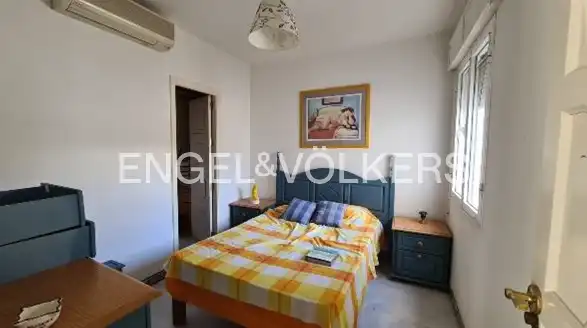 Habitación de Casa o chalet en venta en Sanlúcar la Mayor con Calefacción