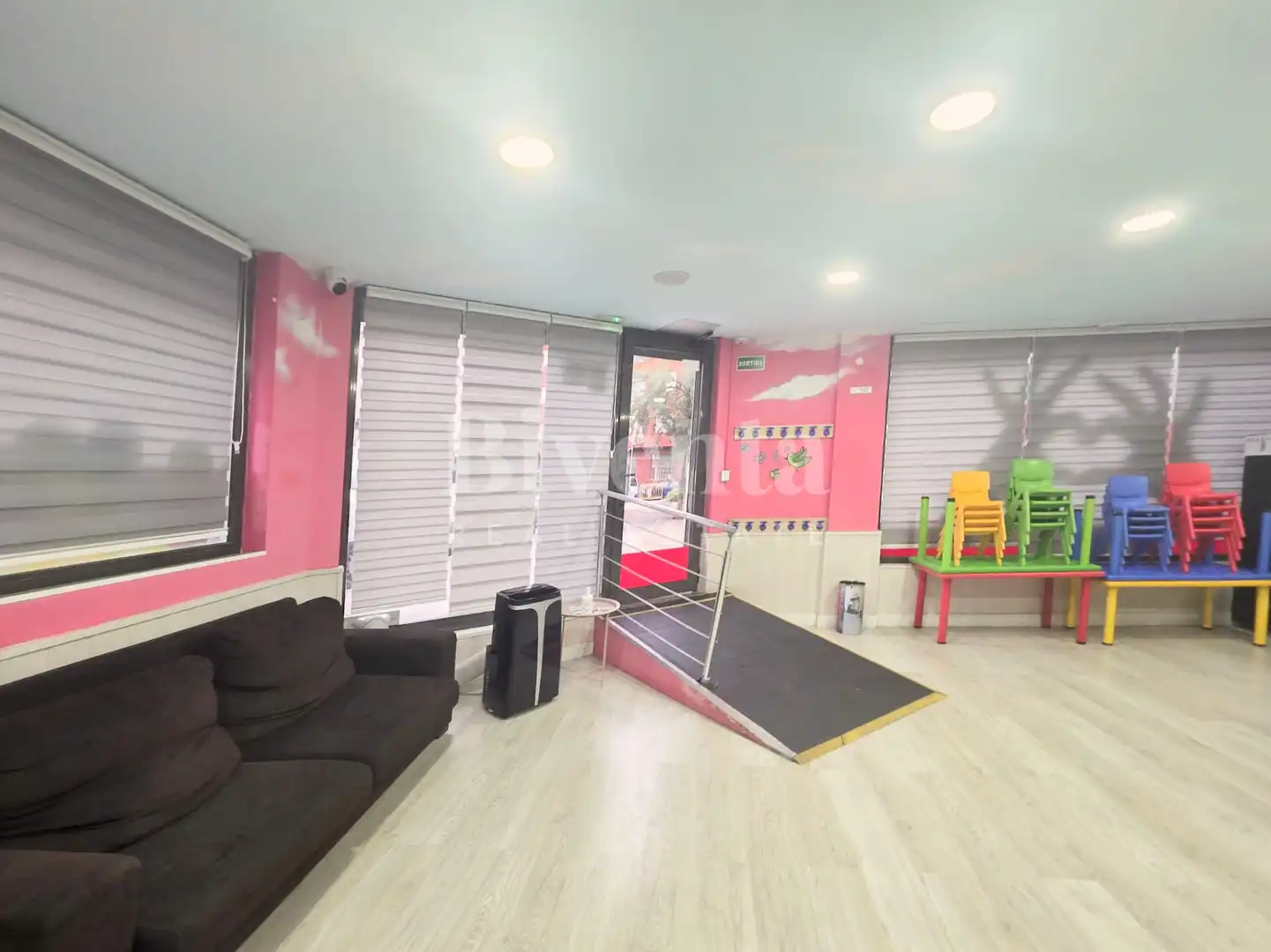 Business premises for sale in Eixample, imagen 17