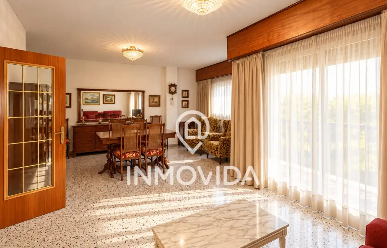 Appartamento con terrazza in vendita a Avenida de Gregorio Molina, imagen 4