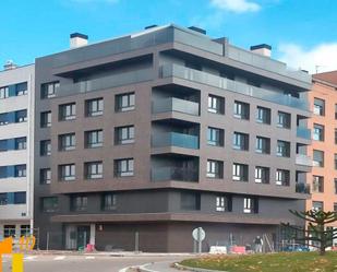 Vista exterior de Pis en venda en Burgos Capital amb Calefacció, Terrassa i Traster