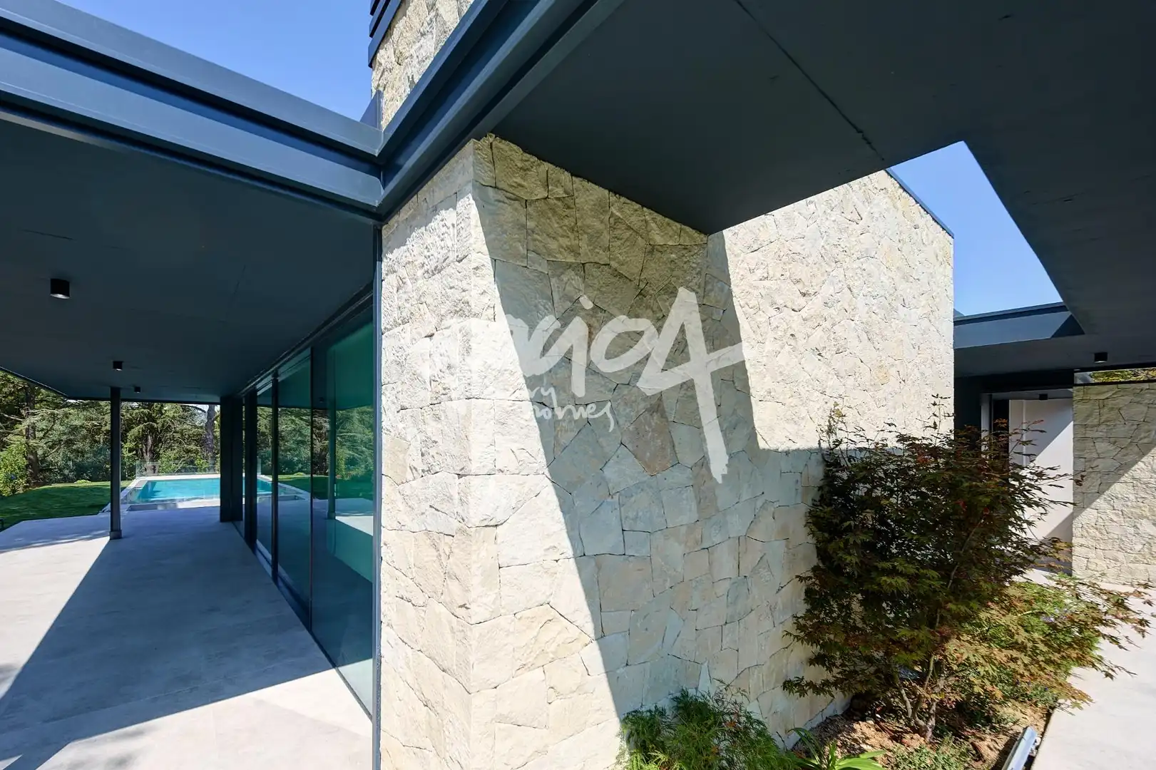 Exterior view of Houses for sale in Boadilla del Monte  with Air Conditioner, Heating and Private garden