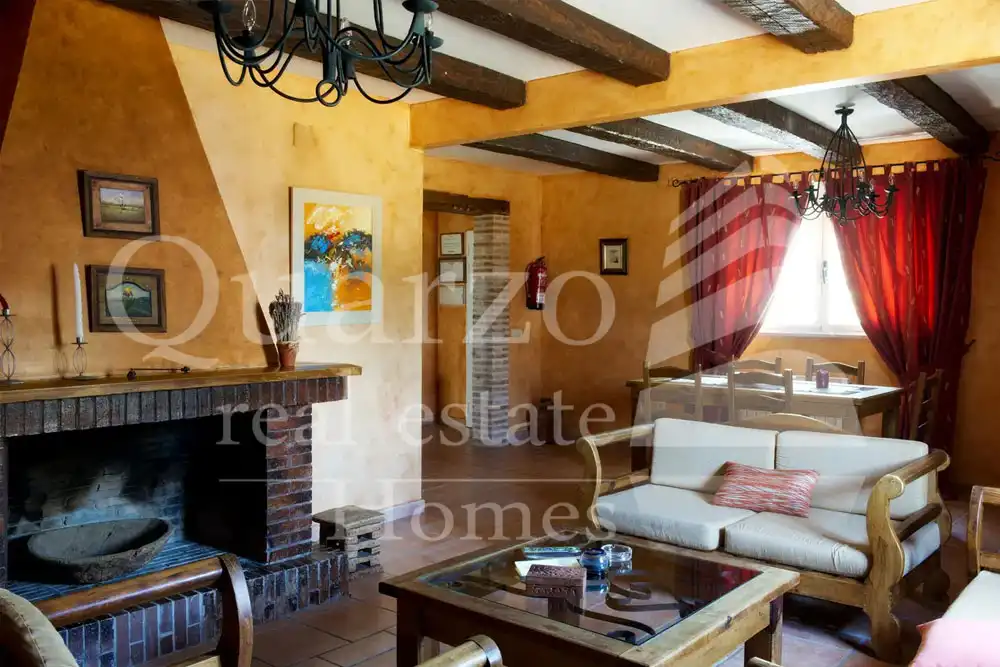 Casa rústica en venda a Herrera de Alcántara, imagen 8
