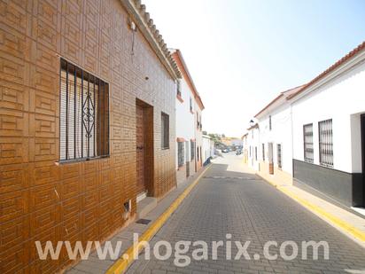 Vista exterior de Casa o xalet en venda en Villanueva de los Castillejos