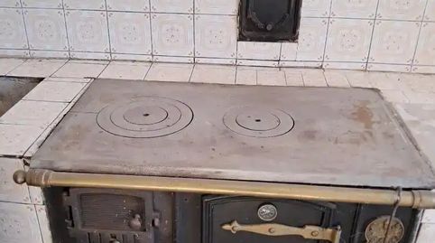 Foto 4 de Casa adosada en venda a Calle San Roque, 70, Castrillo de la Reina, Burgos