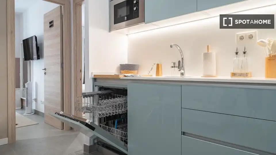 Kitchen of Flat for rent in Barcelona  with Air Conditioner, Heating and Furnished