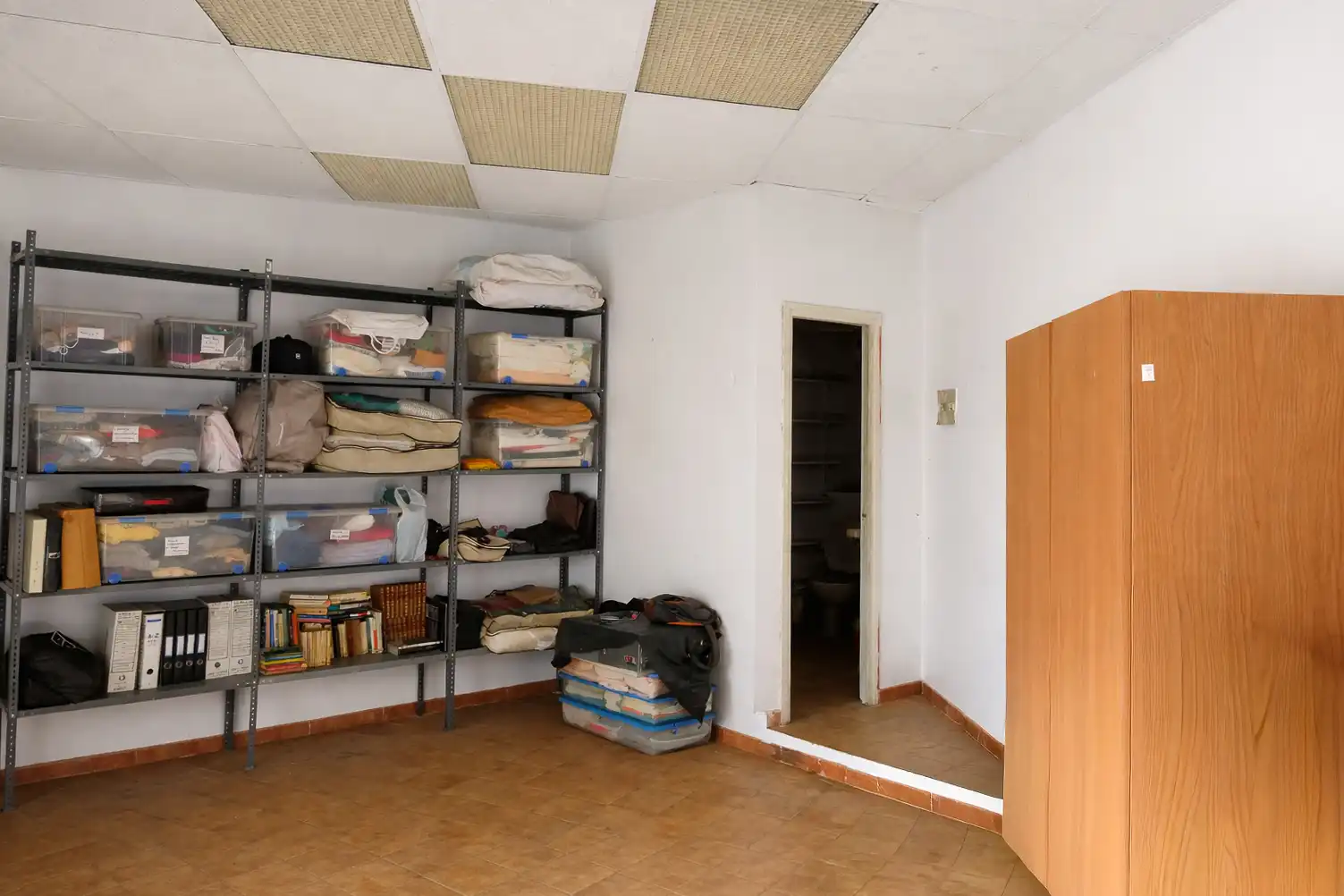 Business premises for sale in Plaça d'Europa, imagen 3