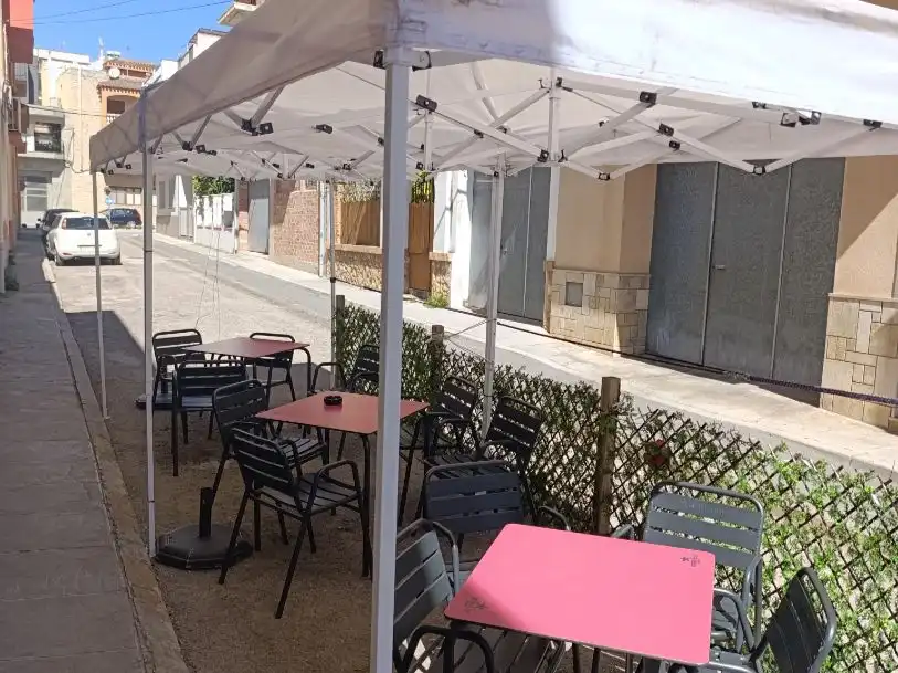 Gewerbefläche zur Übernahme in Carrer Clavé 31, imagen 2