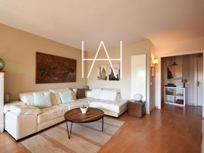 Living room of Flat for sale in Sant Pol de Mar  with Air Conditioner, Heating and Terrace