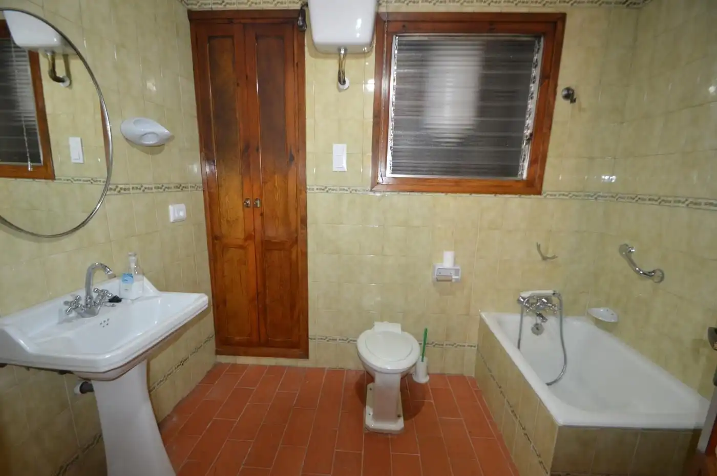 Baño de Casa adosada en venta en Xert con Terraza, Trastero y Balcón