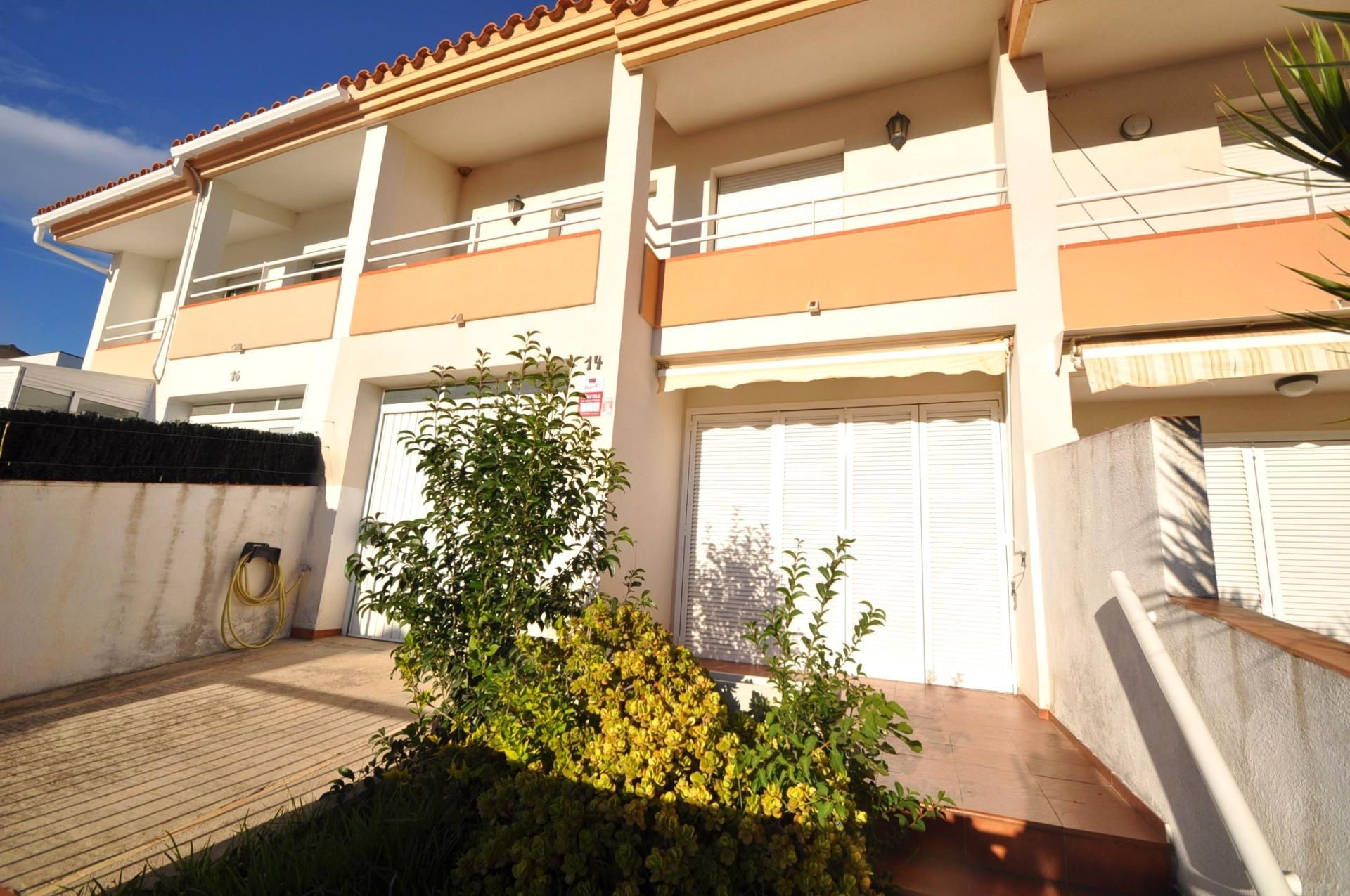 Exterior view of House or chalet for sale in Alcanar  with Air Conditioner, Heating and Private garden