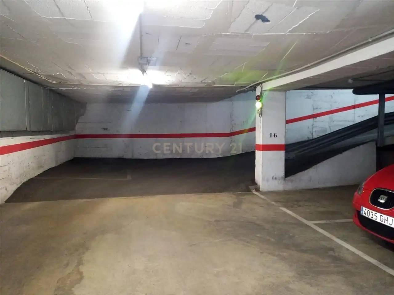 Aparcament en venda a Carrer de Pau Claris, 1, Sabadell, Spain 1, imagen 4