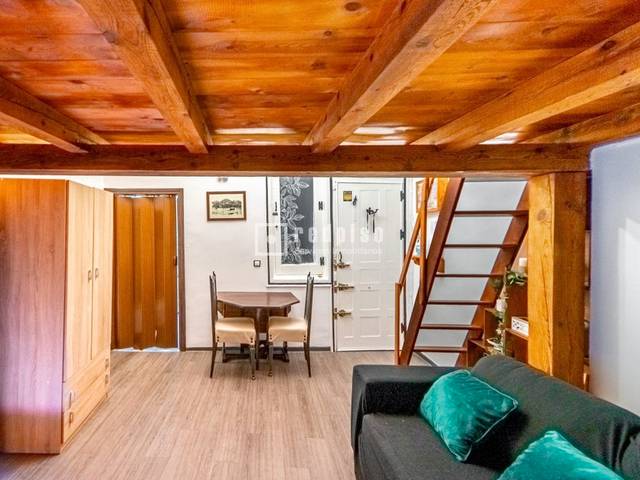 Piso en Venta en BUENAVISTA en Embajadores - Lavapiés