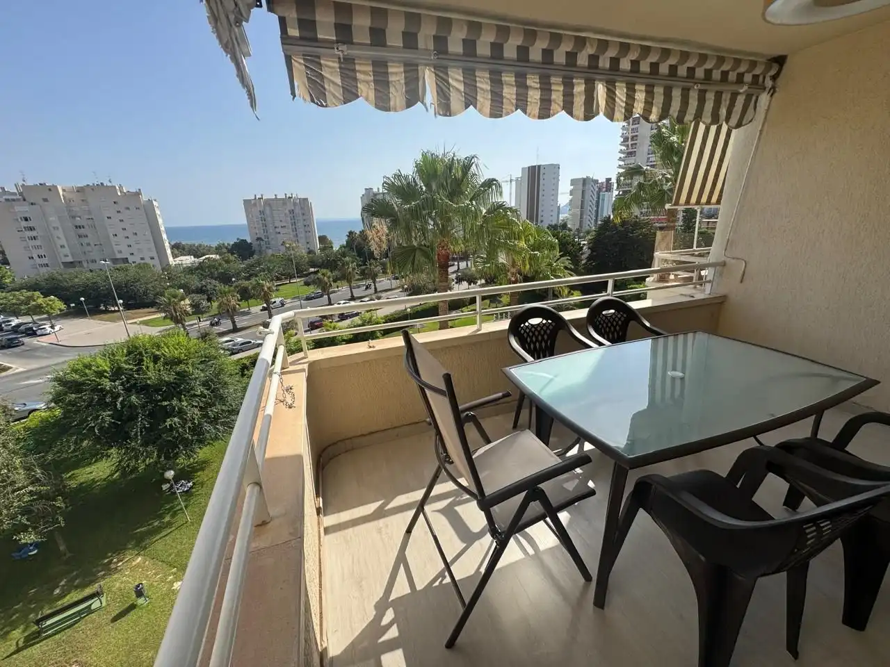 Terrasse von Wohnung zur Miete in Alicante / Alacant mit Klimaanlage, Möbliert und Ofen
