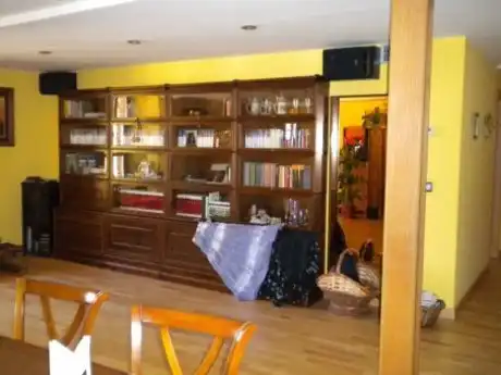 Esszimmer von Maisonette zum Verkauf in León Capital  mit Heizung, Privatgarten und Abstellraum