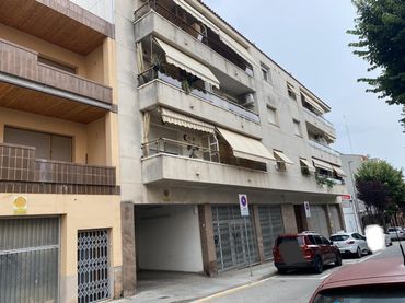 Individual for sale in Torrent Mal