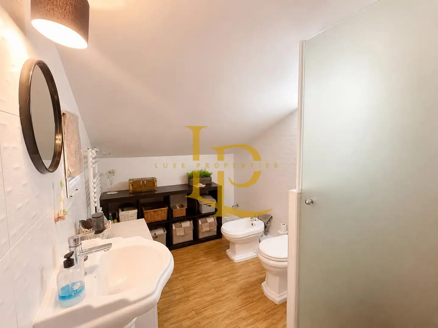 Baño de Casa adosada en venta en Castellbisbal con Aire acondicionado, Calefacción y Jardín privado