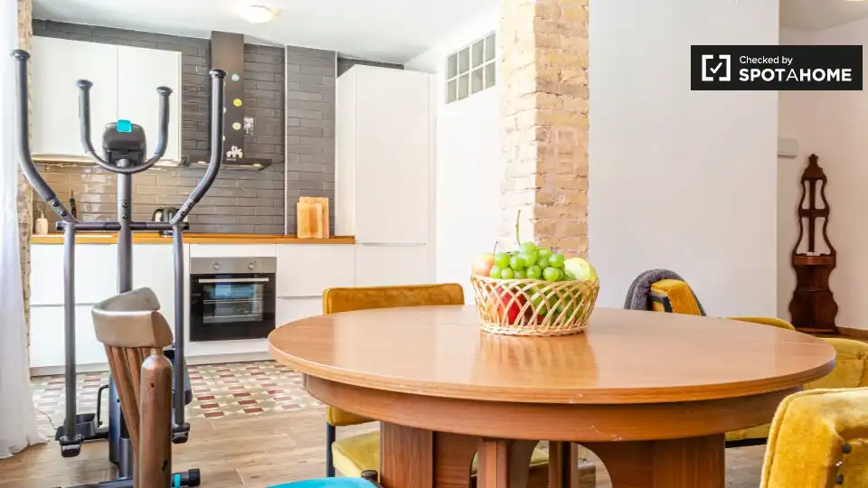 Cocina de Piso de alquiler en Valencia con Aire acondicionado, Calefacción y Amueblado
