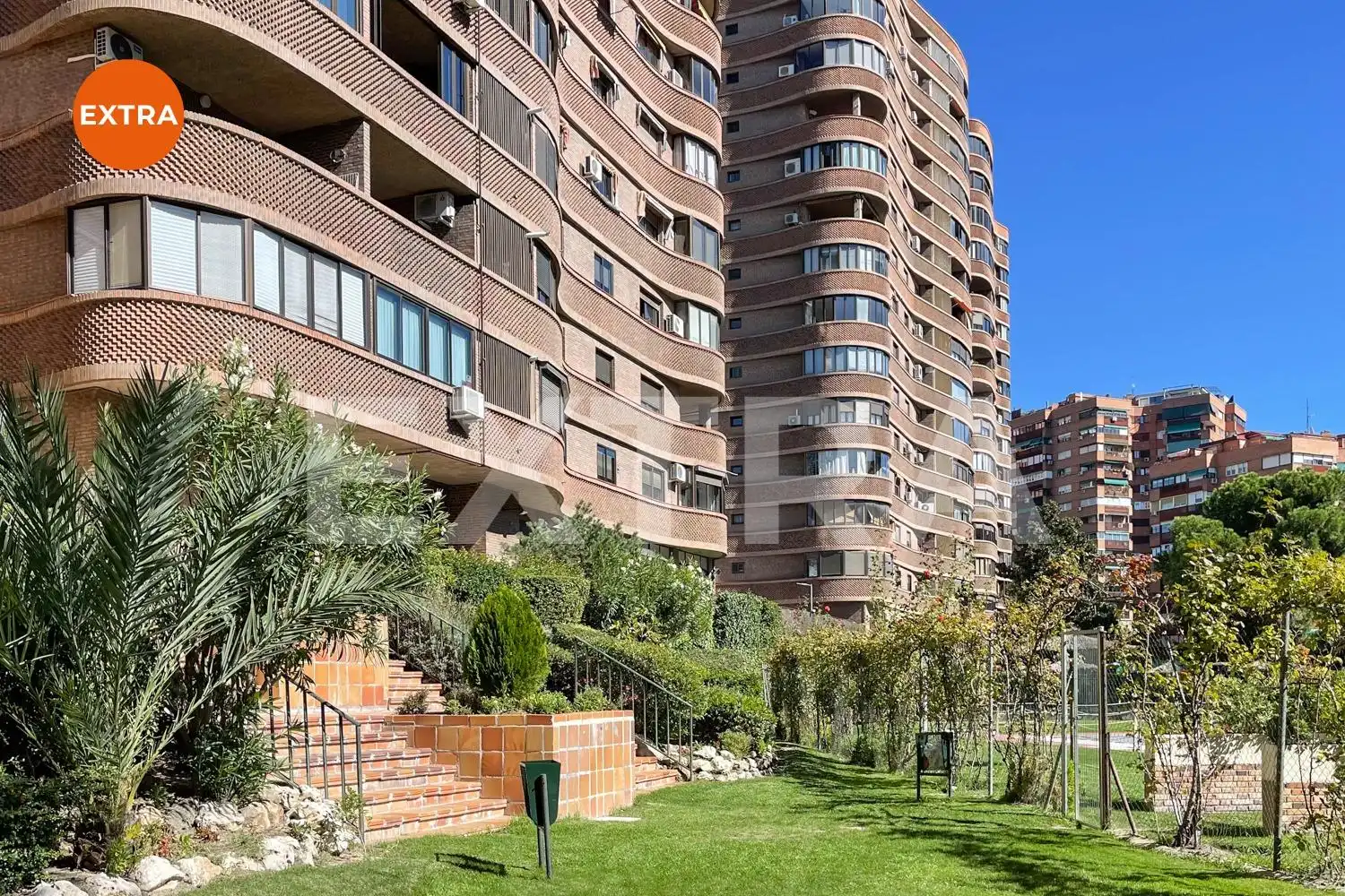Vista exterior de Apartament en venda en Ciudad Lineal