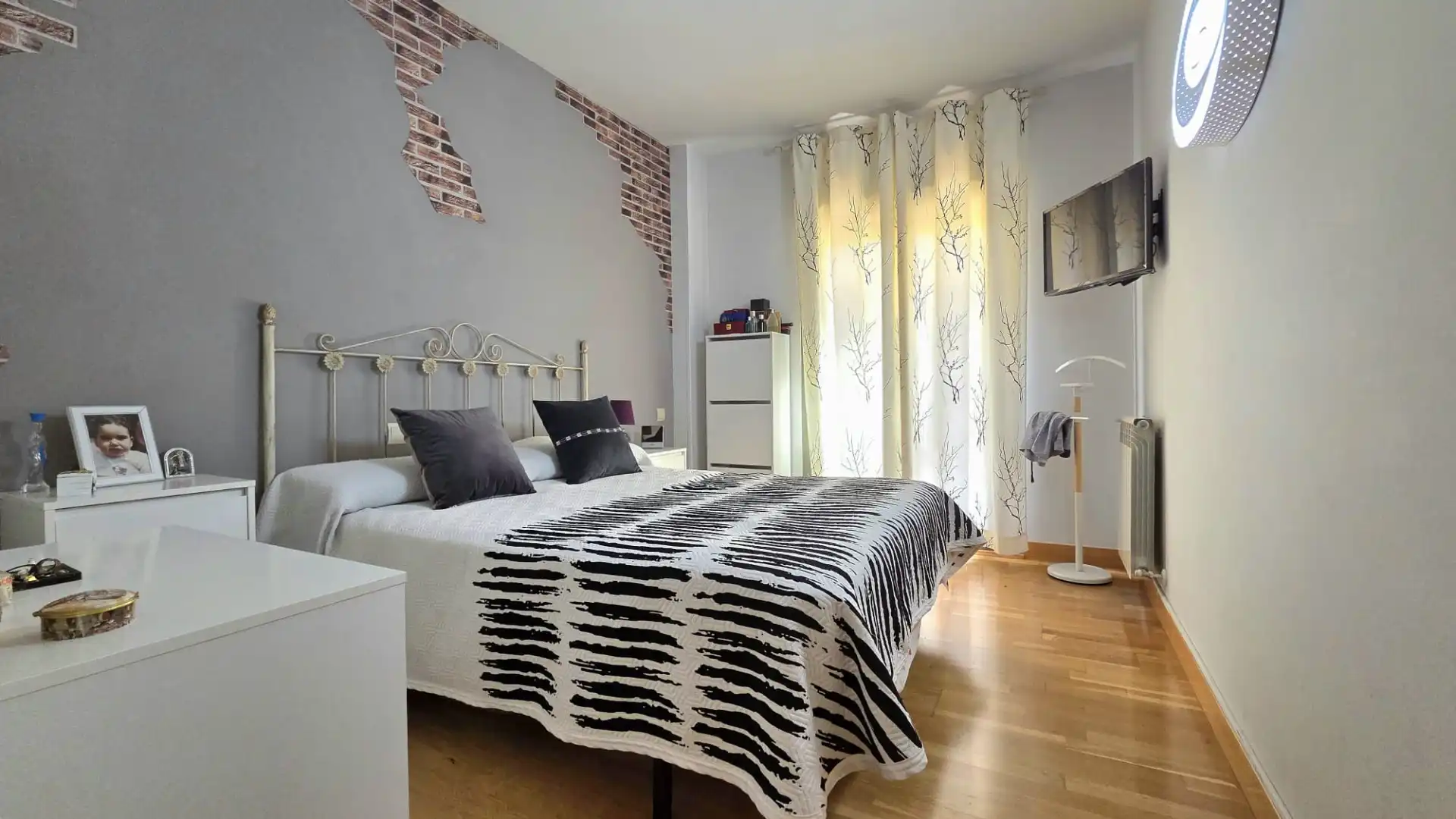 Habitación de Piso en venta en Parla con Aire acondicionado, Calefacción y Jardín privado
